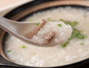 夏季吃什么養肝 夏季護肝要多喝四款粥